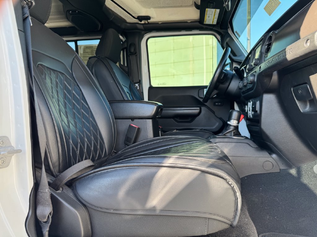 Used 2018 Jeep Wrangler Unlimited Sport S AWD/4WD image 10