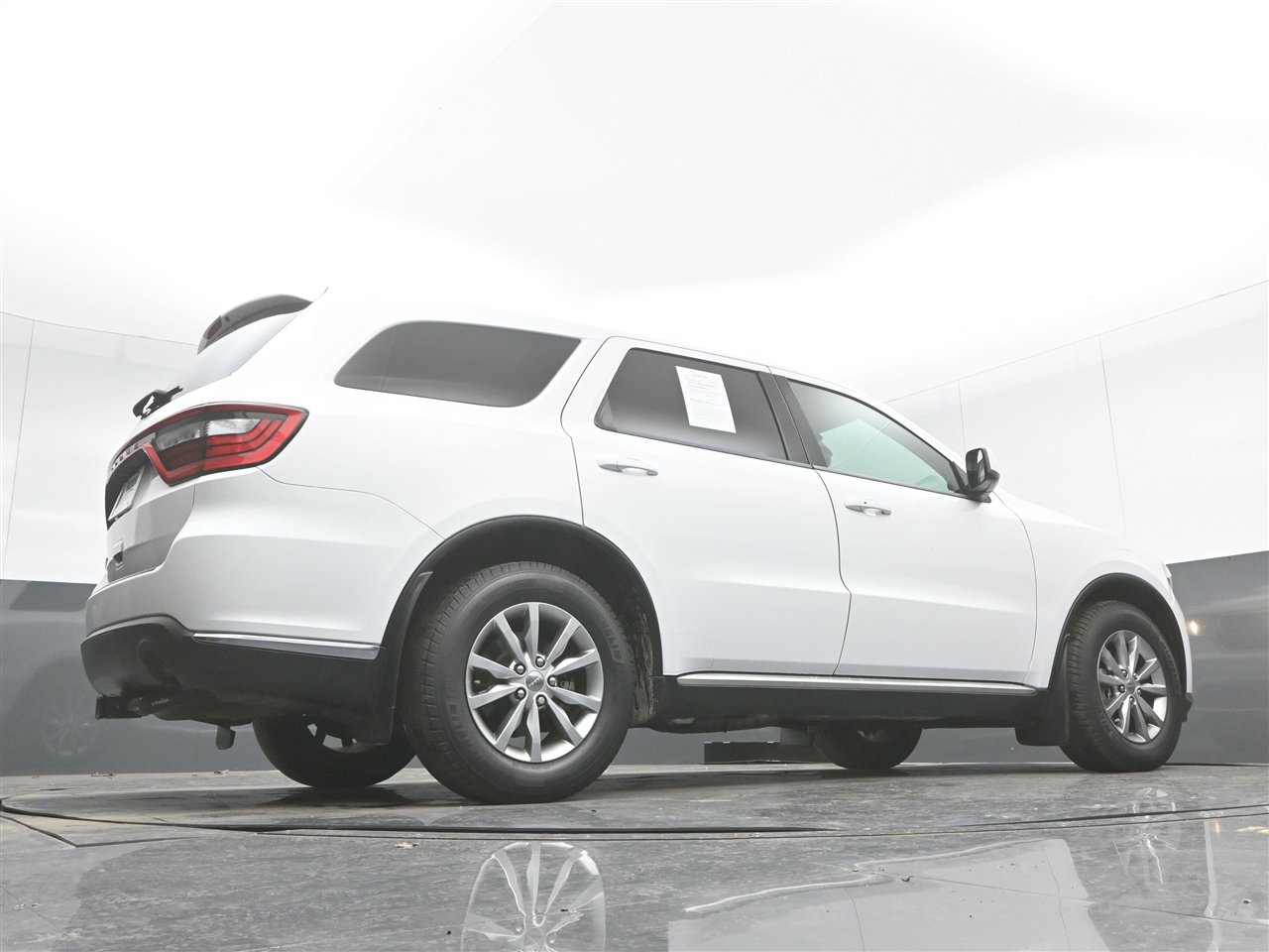 Used 2017 Dodge Durango SXT w/ 3rd Row Seating Group image 32