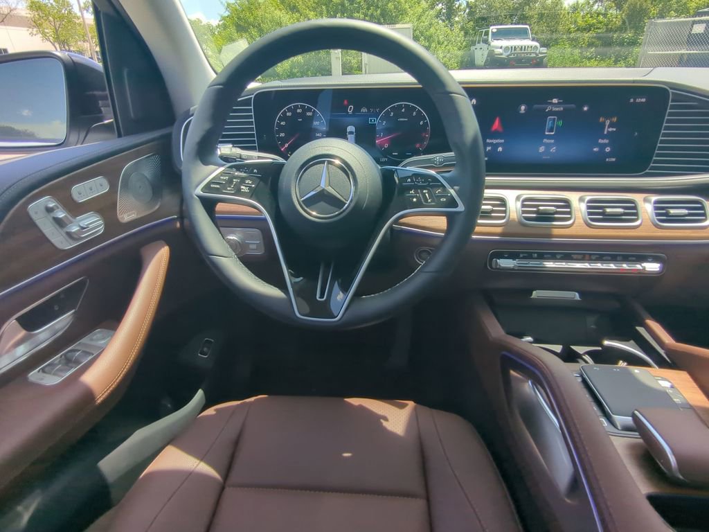 New 2025 Mercedes-Benz GLE 350 4MATIC image 3