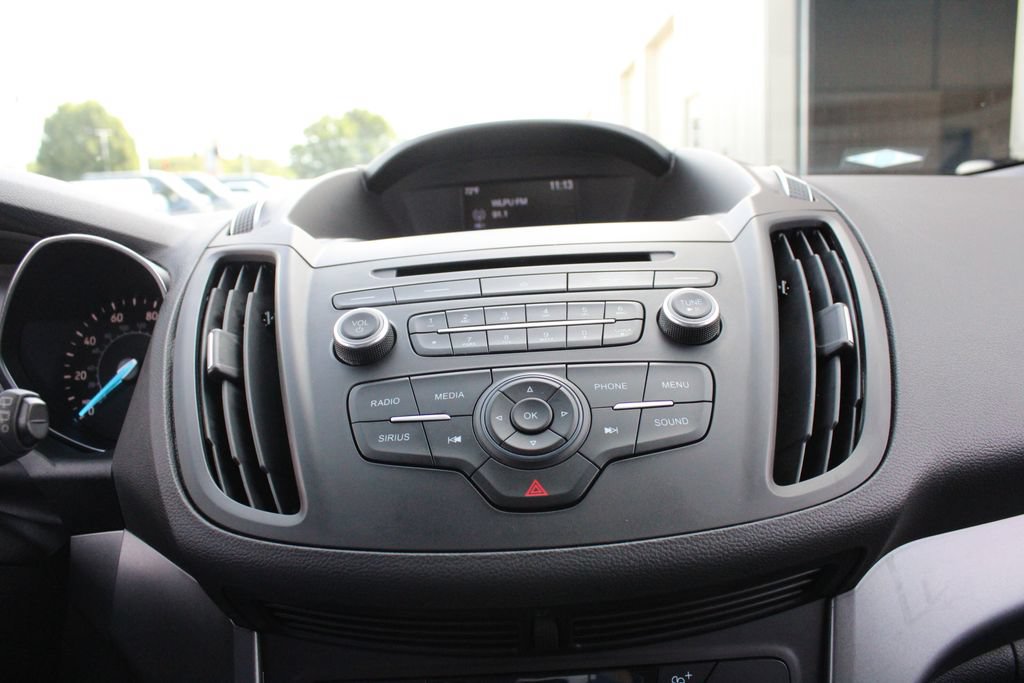 Used 2018 Ford Escape SE FWD image 15