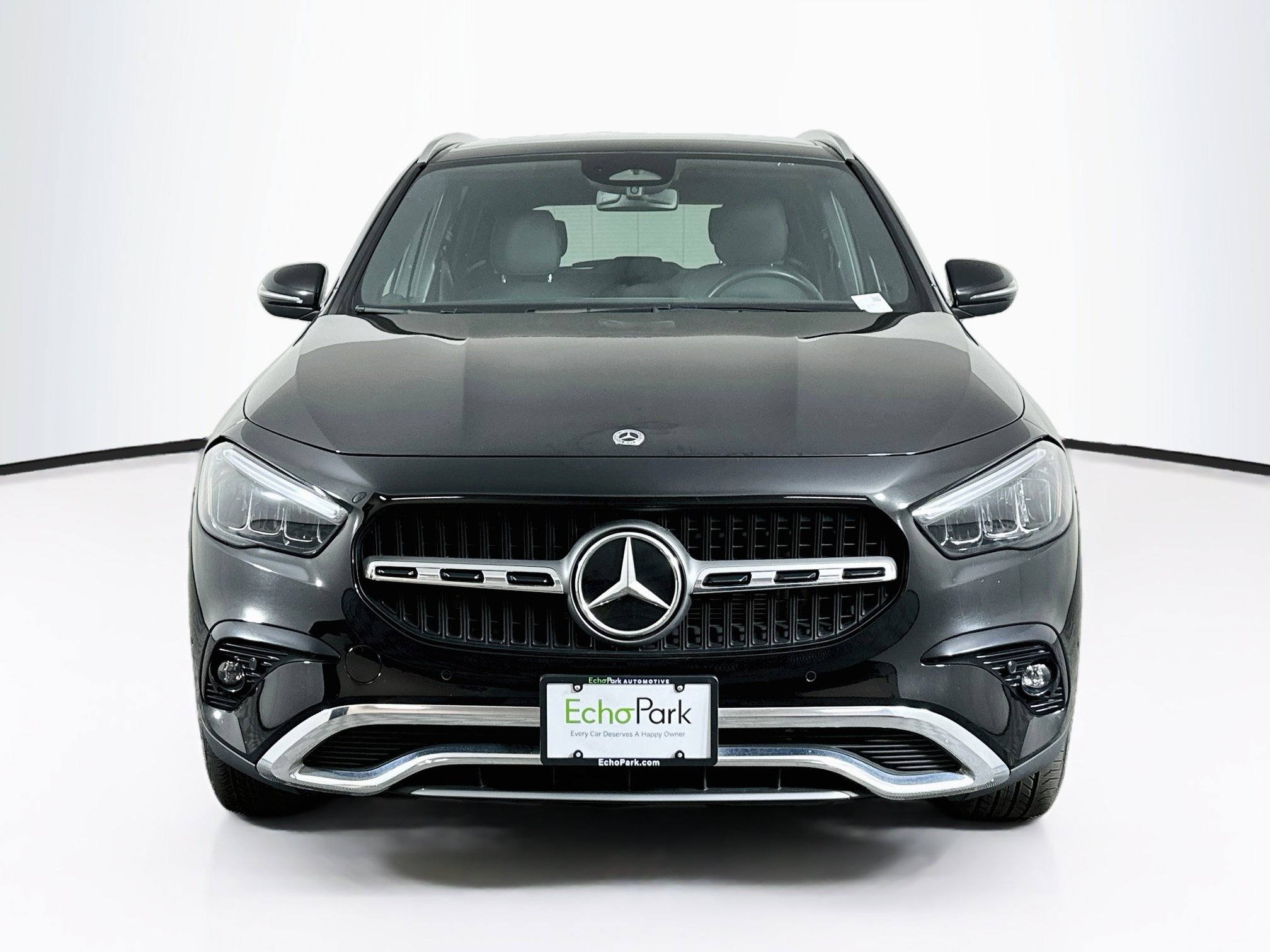 Used 2025 Mercedes-Benz GLA 250 4MATIC image 2