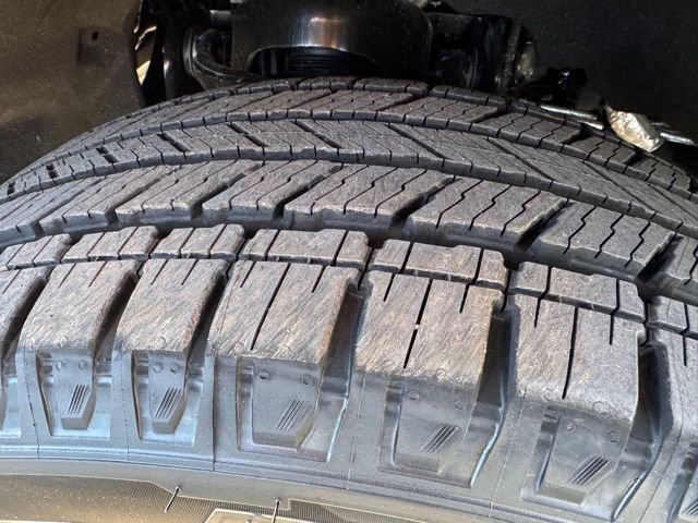 New 2026 Ford Expedition Max Platinum w/ Stealth Appearance Package image 13