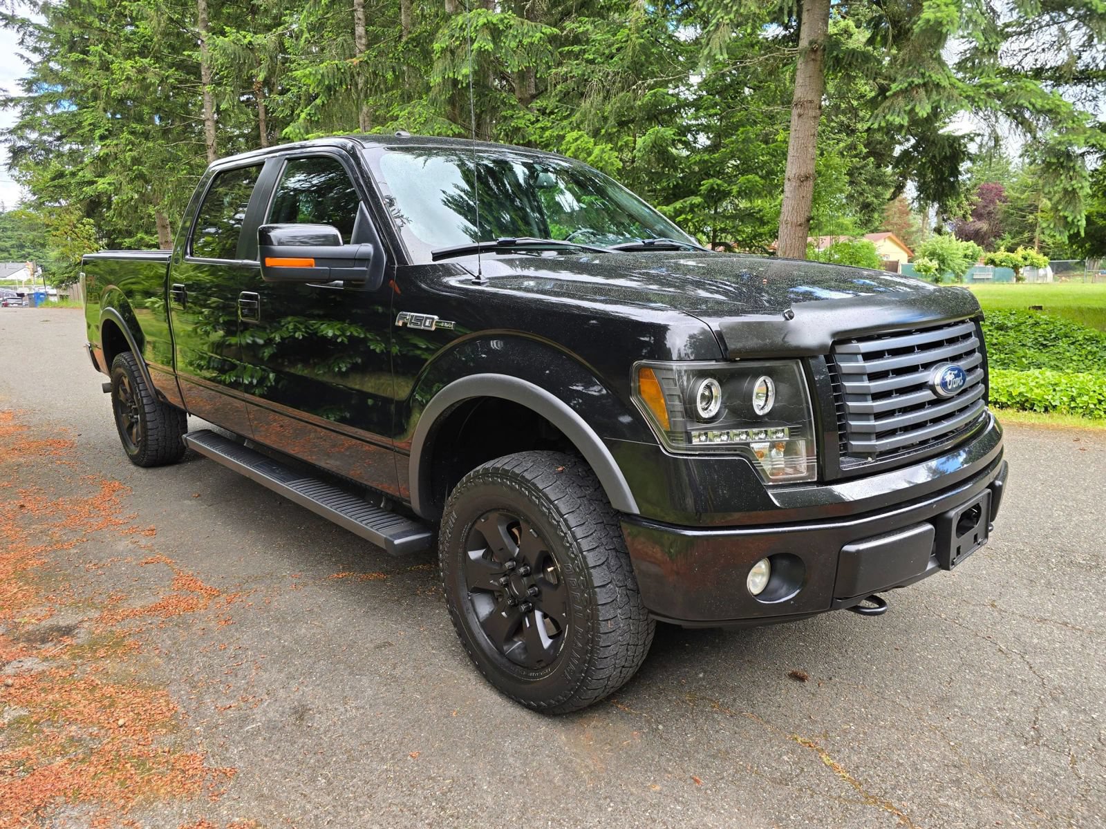 Used 2012 Ford F150 FX4 w/ FX Luxury Pkg AWD/4WD image 8