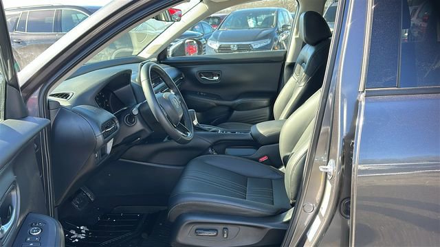 Used 2025 Honda HR-V EX-L image 9