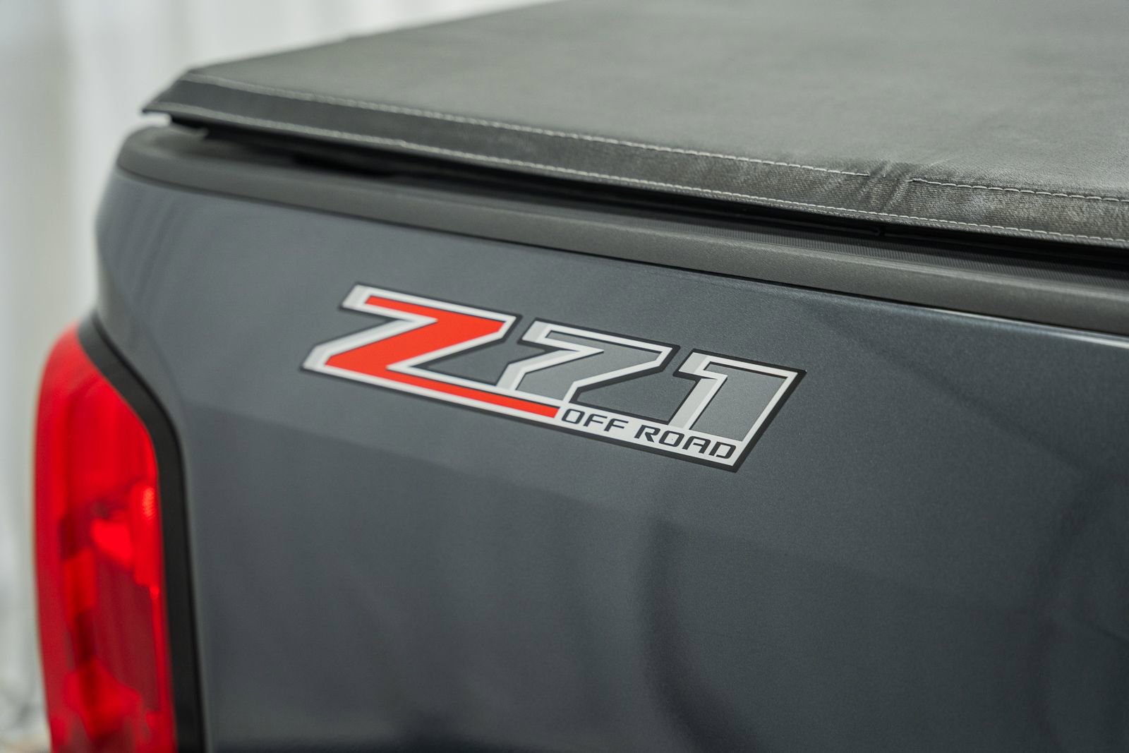 Used 2015 Chevrolet Colorado Z71 image 23