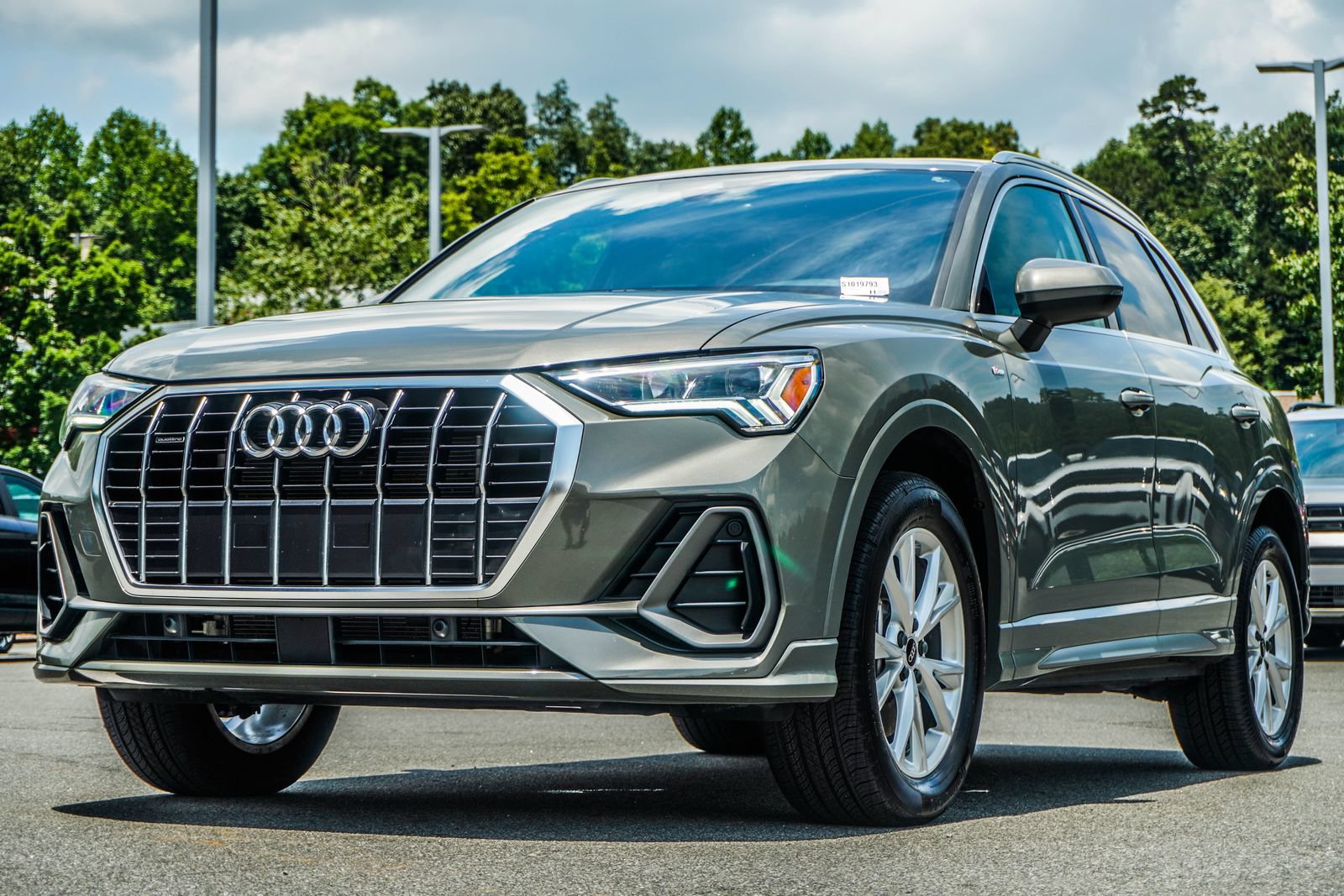 Used 2025 Audi Q3 2.0T Premium AWD/4WD image 8