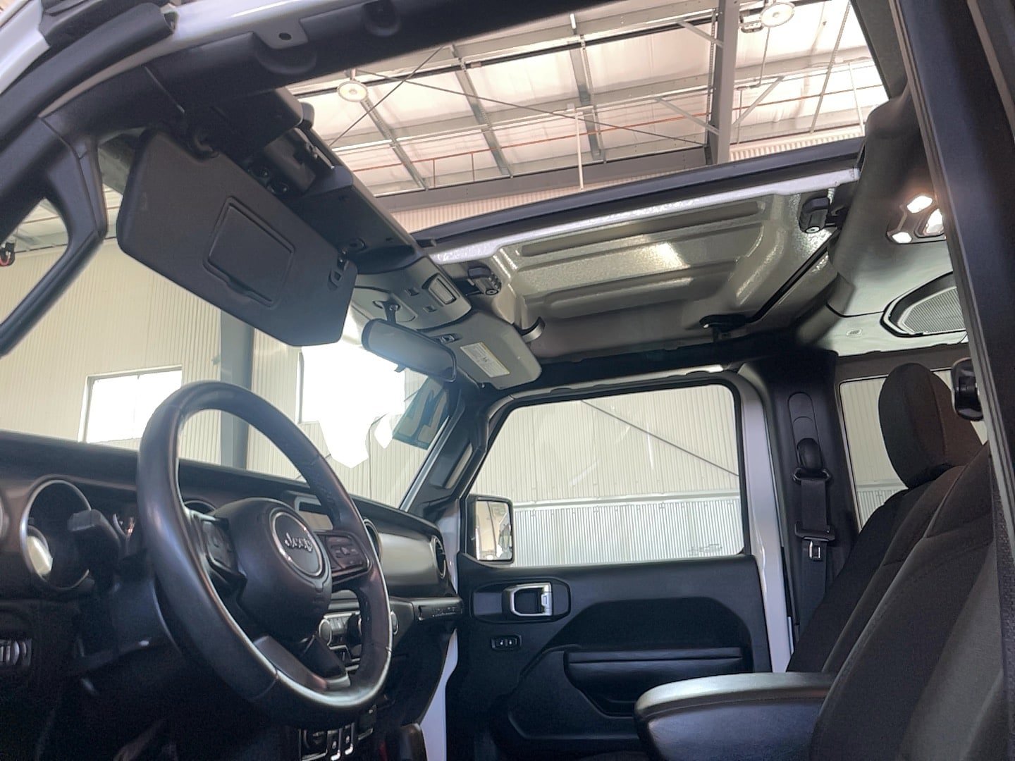 Used 2022 Jeep Wrangler Sport image 26