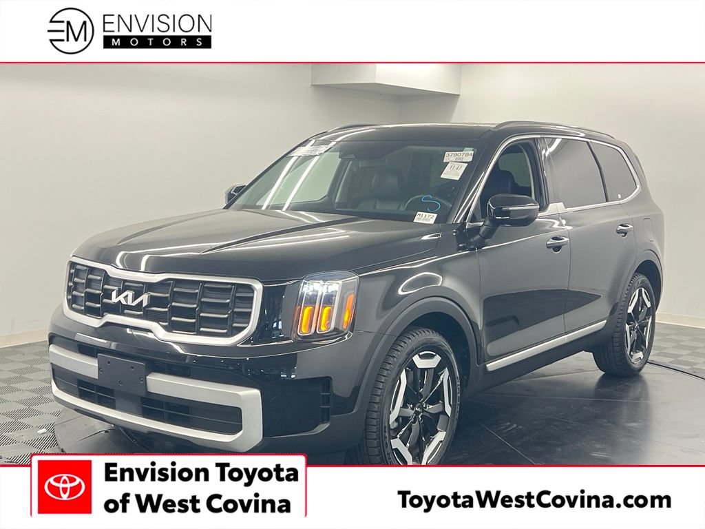 Used 2024 Kia Telluride S w/ S Sunroof Package