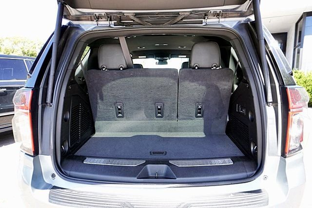Used 2024 Chevrolet Tahoe Premier AWD/4WD image 13