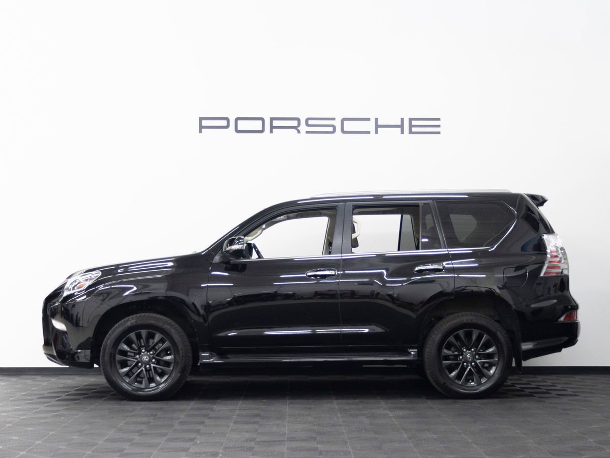 Used 2022 Lexus GX 460 Premium image 2
