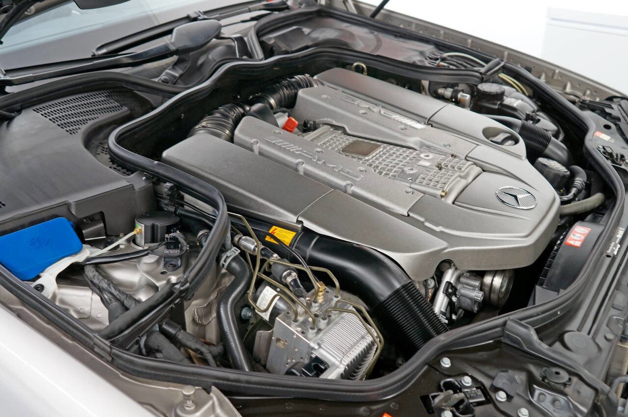 Used 2006 Mercedes-Benz E 55 AMG Sedan image 14