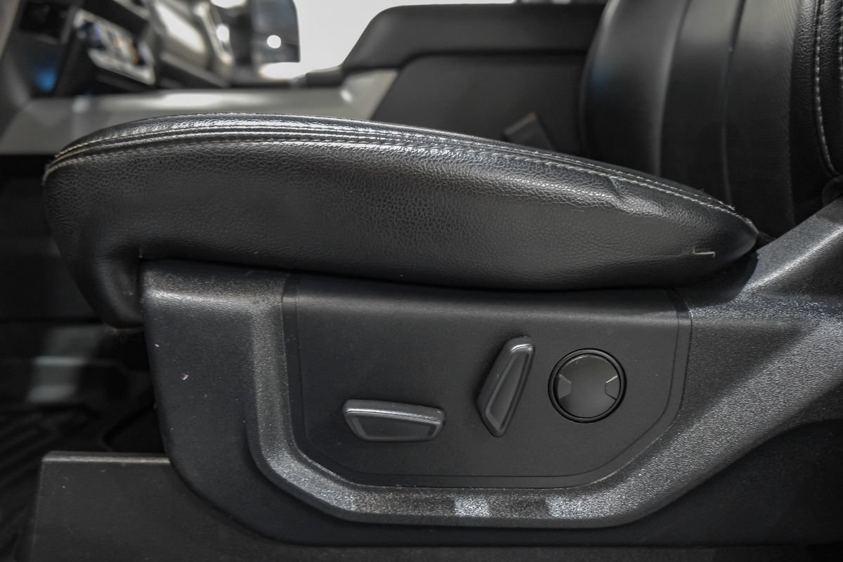 Used 2021 Ford F250 Lariat w/ FX4 Off-Road Package AWD/4WD image 30