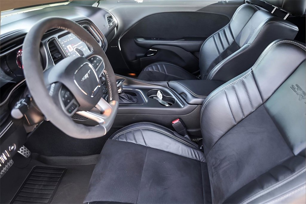 Used 2022 Dodge Challenger SRT Hellcat image 8
