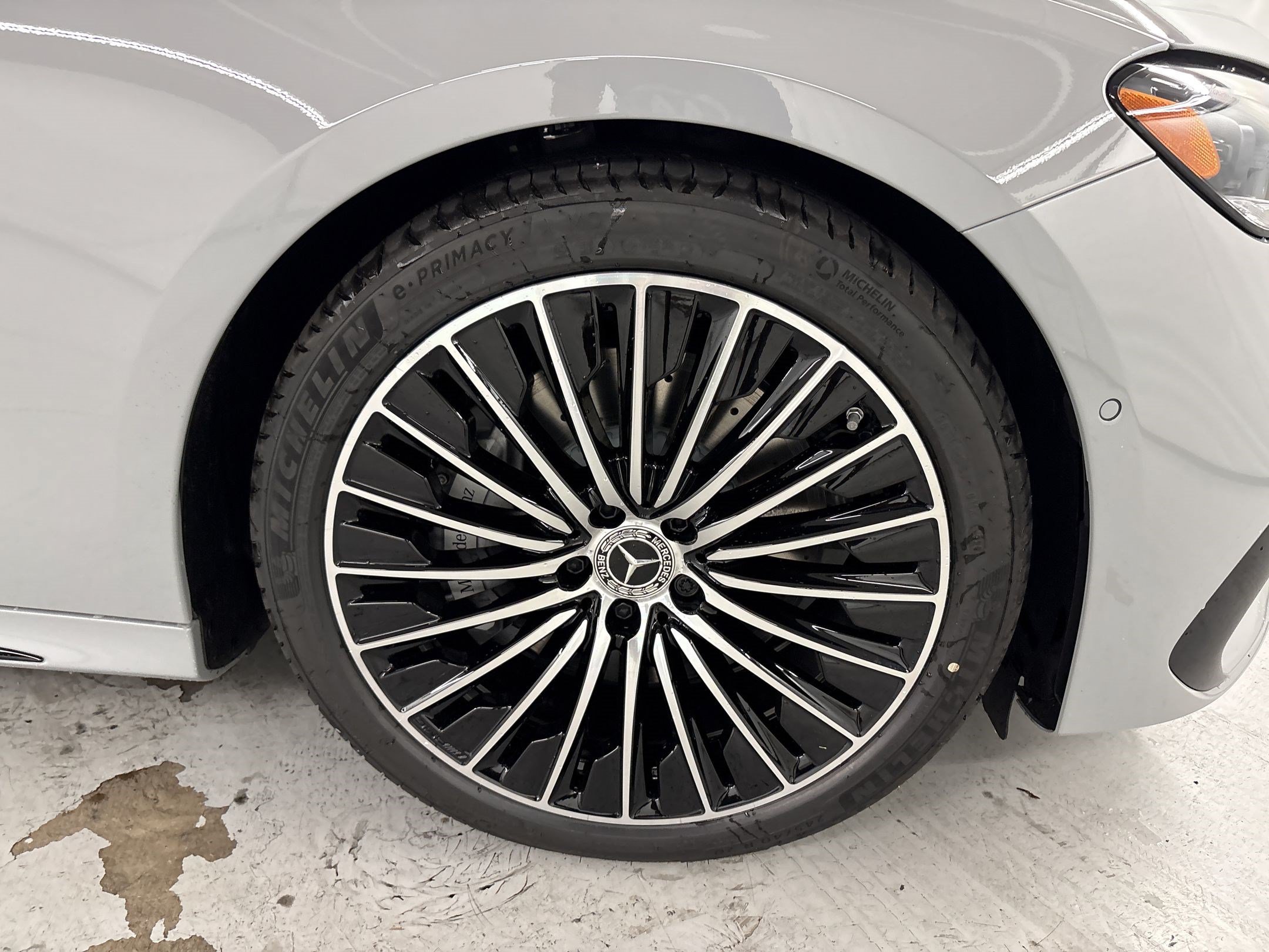 New 2026 Mercedes-Benz E 450 4MATIC Sedan image 13