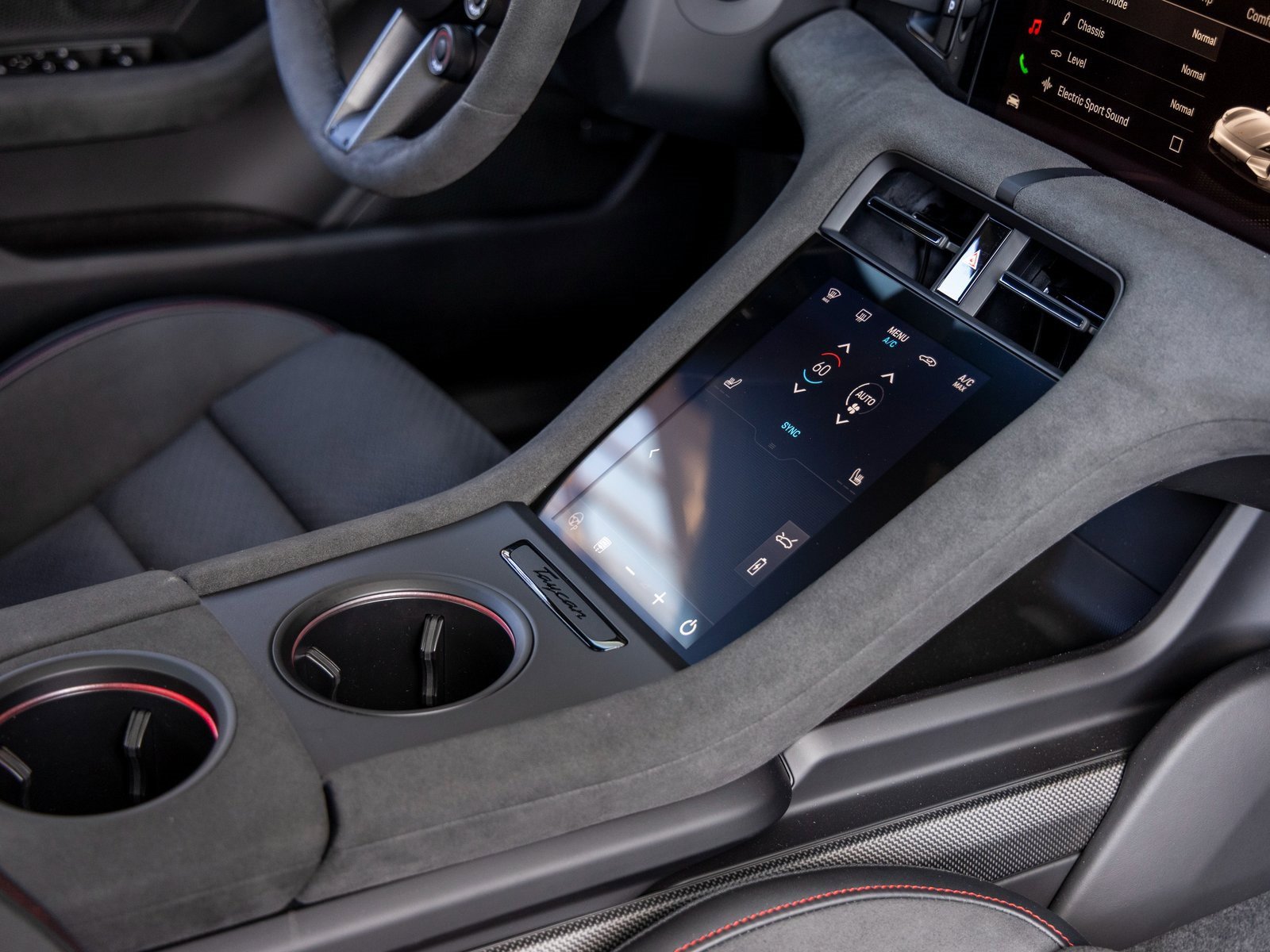 New 2025 Porsche Taycan GTS image 48