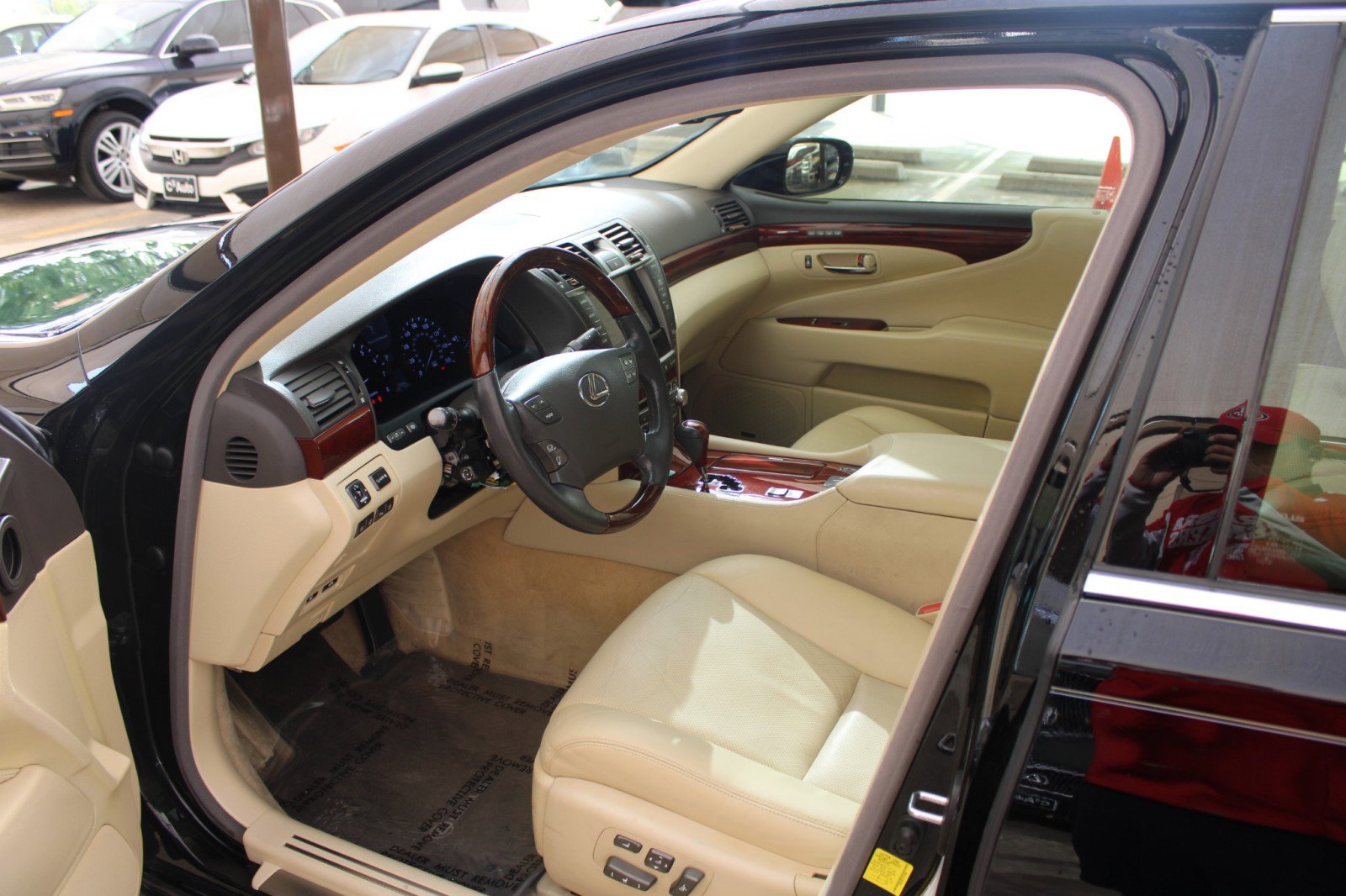 Used 2012 Lexus LS 460 image 10