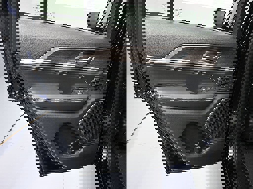 New 2026 Jeep Grand Cherokee Limited image 24