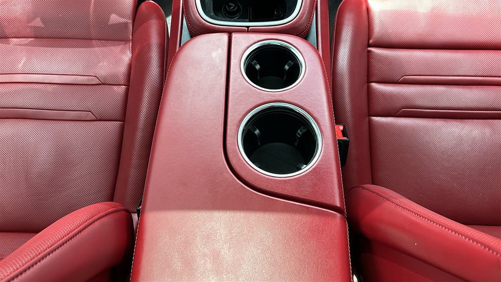 Used 2018 Porsche Panamera 4S AWD/4WD image 33
