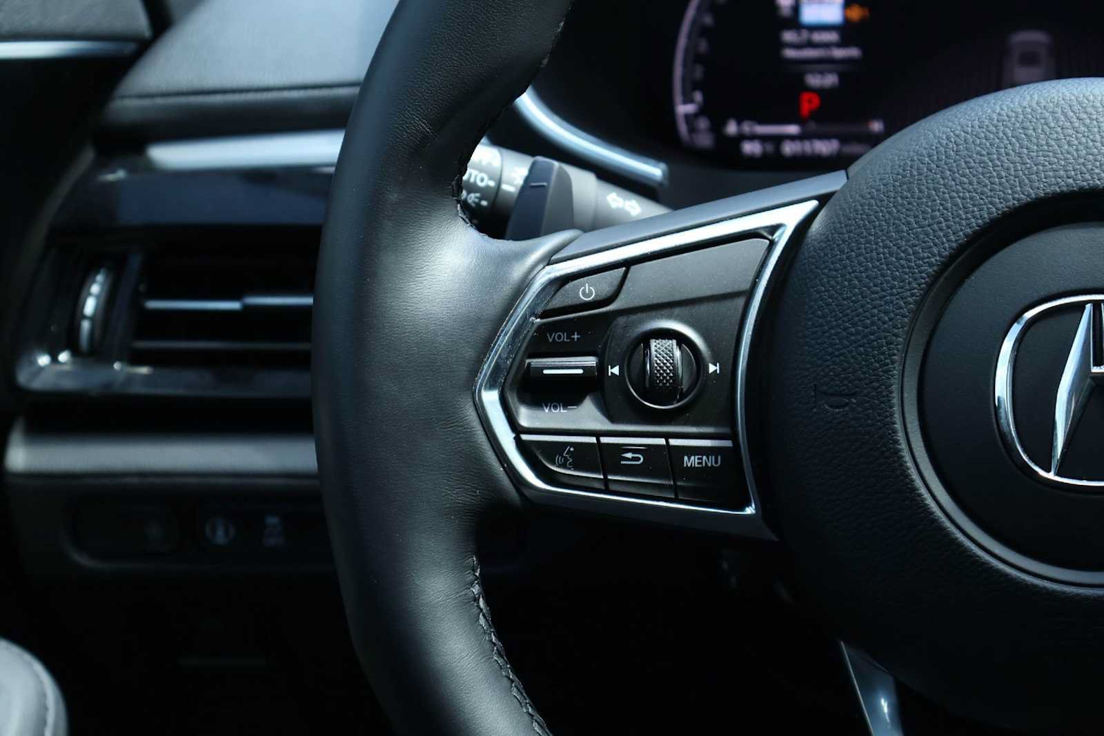 Certified 2026 Acura MDX FWD image 22