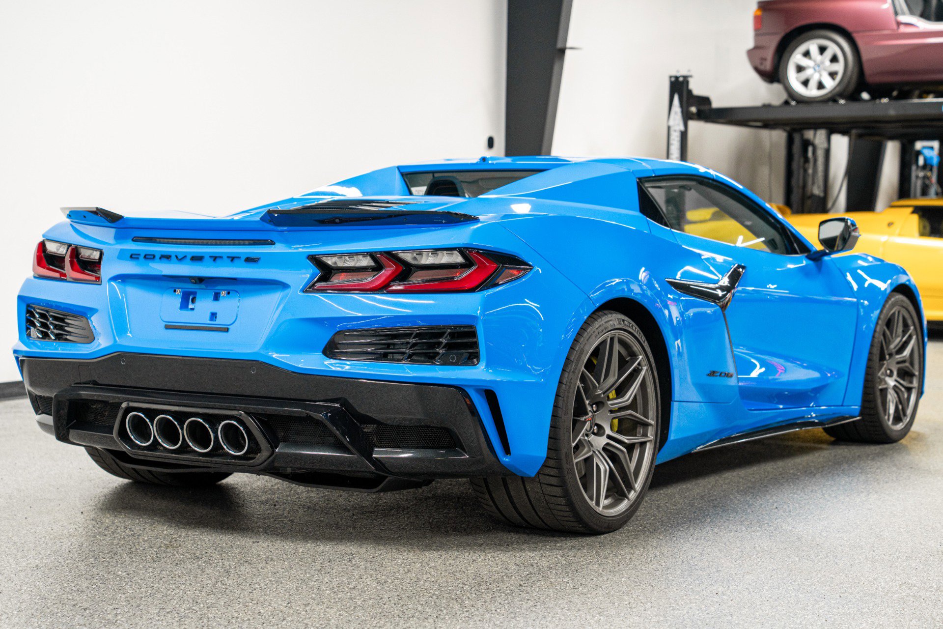 Used 2024 Chevrolet Corvette Z06 w/ Battery Protection Package image 40