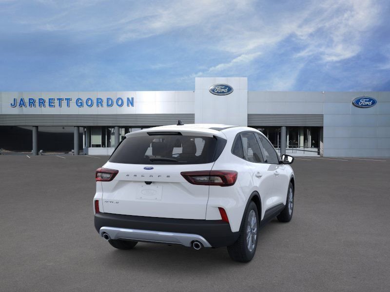 New 2026 Ford Escape Active FWD image 8