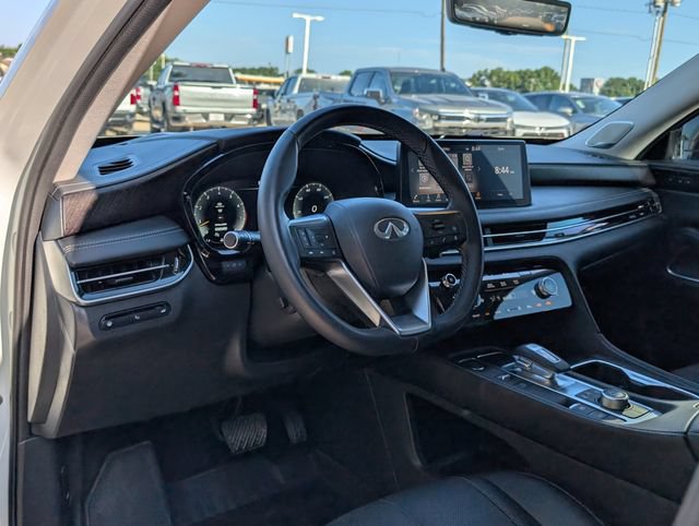 Used 2023 INFINITI QX60 Sensory w/ Vision Package FWD image 4
