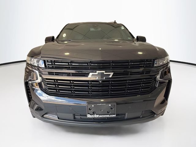 Used 2022 Chevrolet Suburban RST w/ Luxury Package AWD/4WD image 2