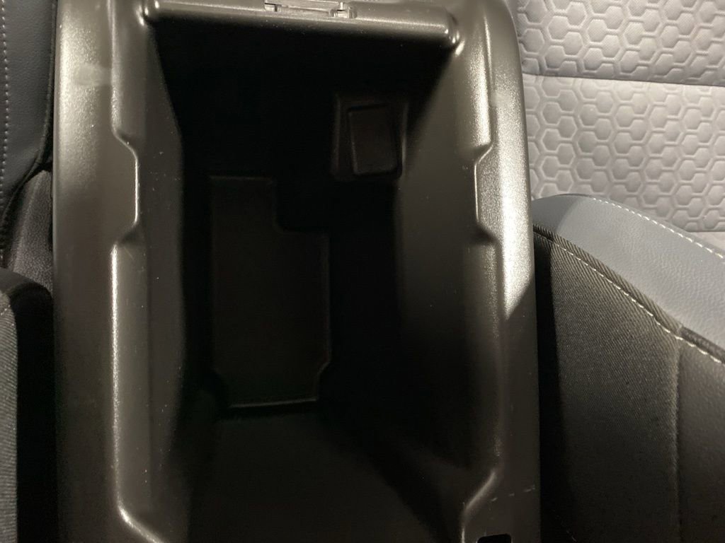 Used 2022 Chevrolet Colorado Z71 w/ Safety Package image 49