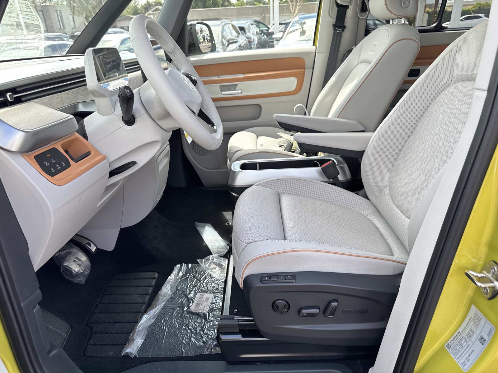 New 2025 Volkswagen ID. Buzz Pro S Plus image 13