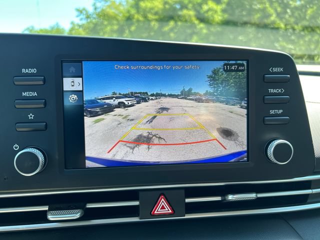 Certified 2024 Hyundai Elantra SE FWD image 20