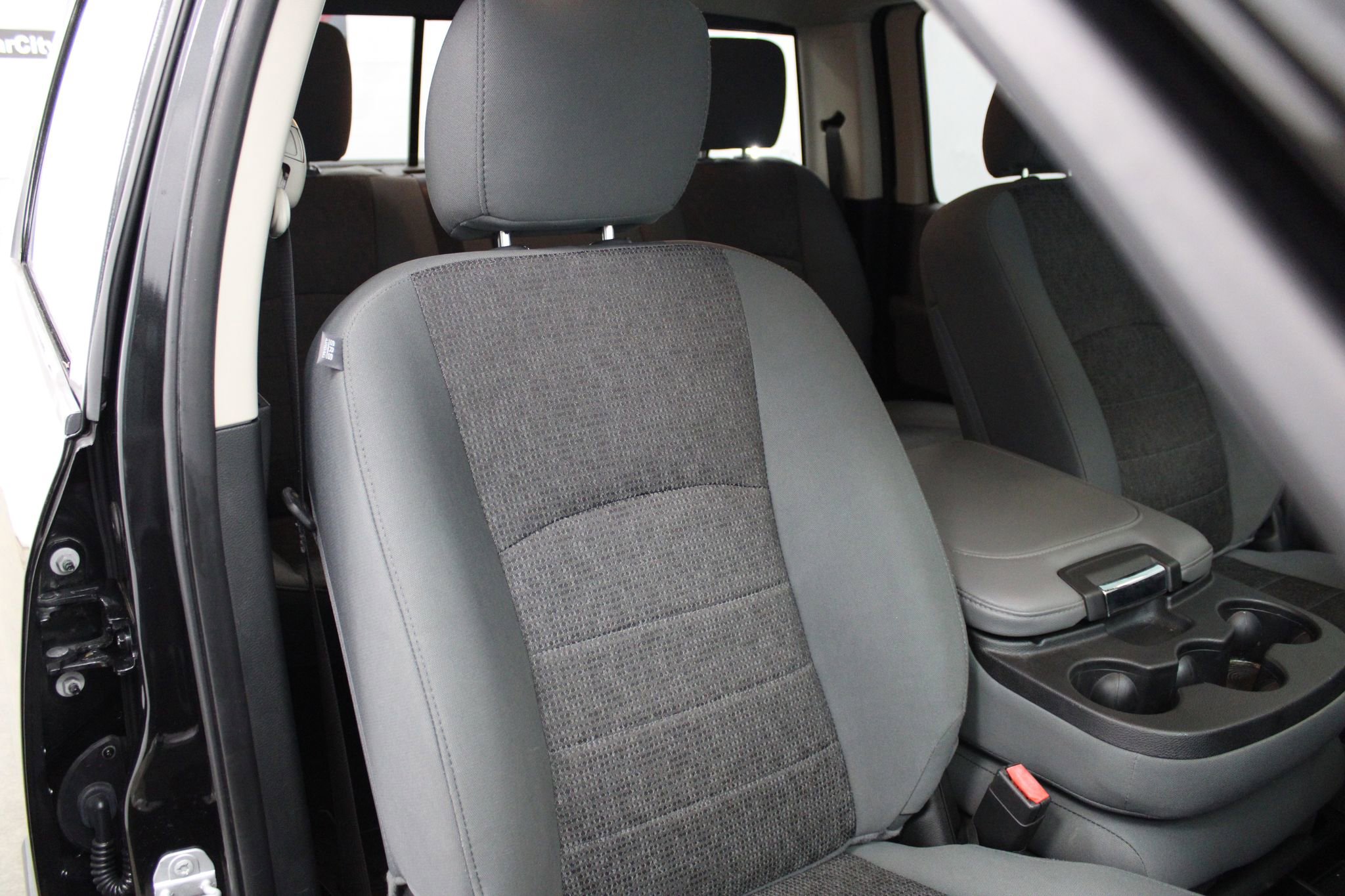 Used 2018 RAM 1500 Big Horn image 31