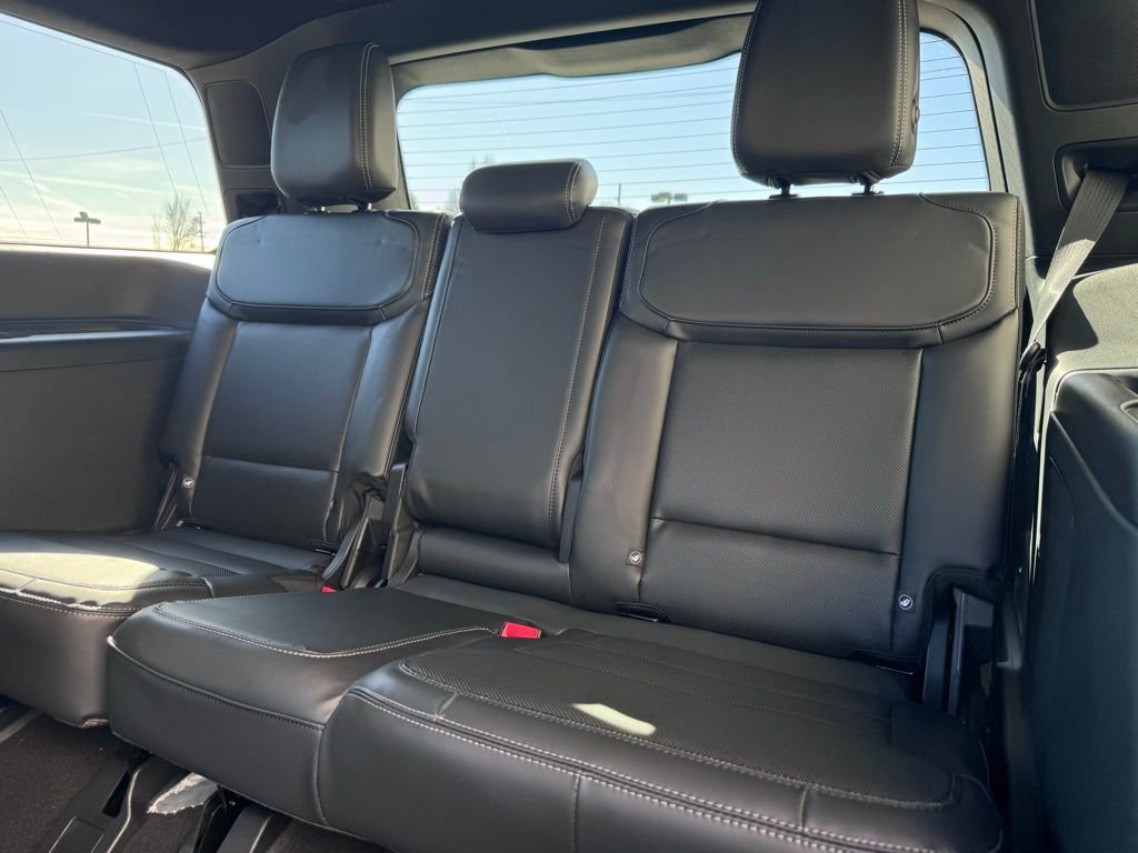 New 2026 Ford Expedition Platinum w/ Stealth Performance Package image 27