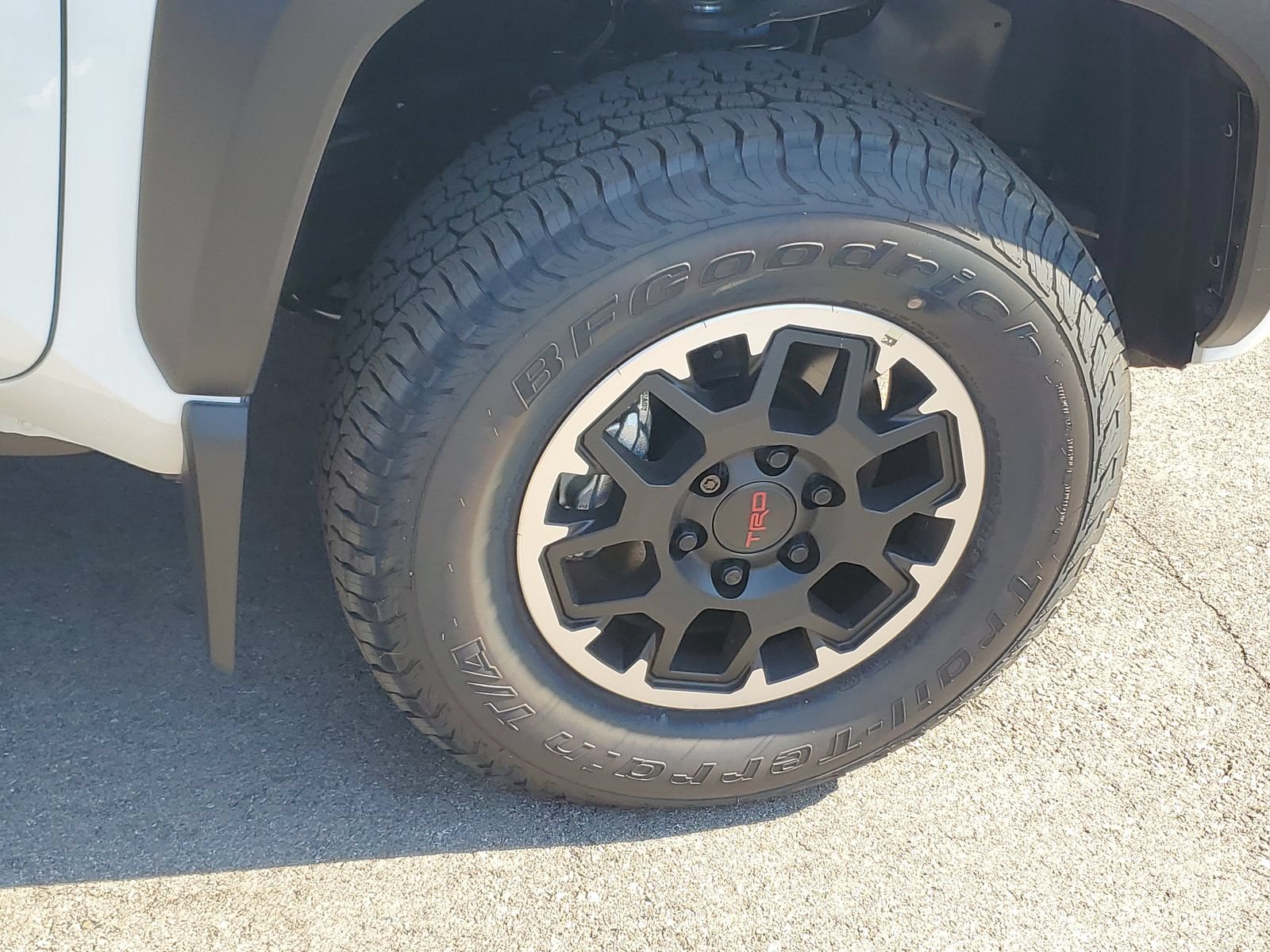 Certified 2026 Toyota Tacoma TRD Off-Road AWD/4WD image 6