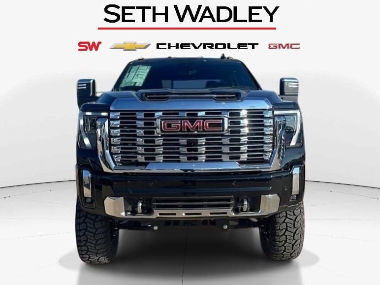 New 2025 GMC Sierra 2500 Denali w/ Denali Reserve Package AWD/4WD image 2