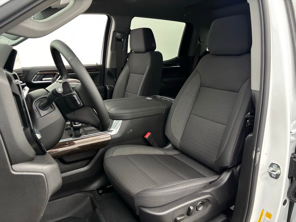 New 2026 GMC Sierra 1500 Elevation image 17