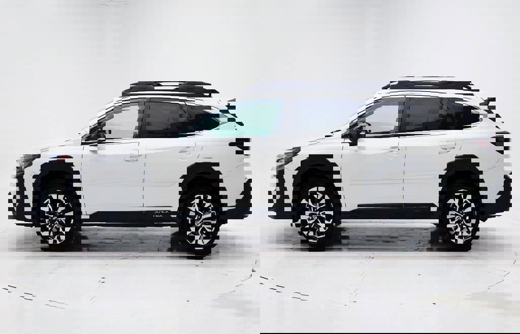 Used 2023 Subaru Outback Limited XT image 6