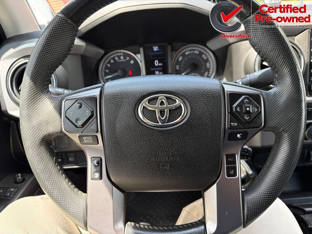 Used 2021 Toyota Tacoma SR5 RWD image 52