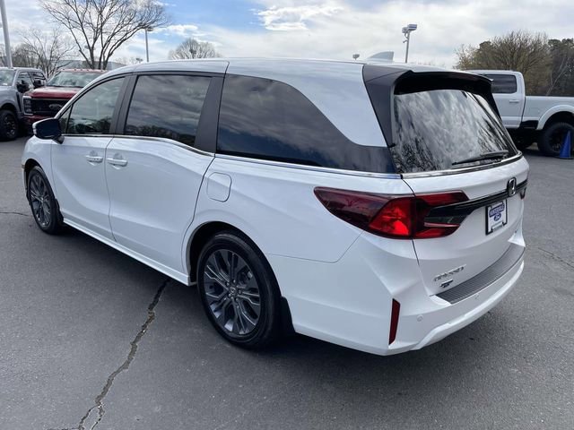 Used 2025 Honda Odyssey Touring image 4
