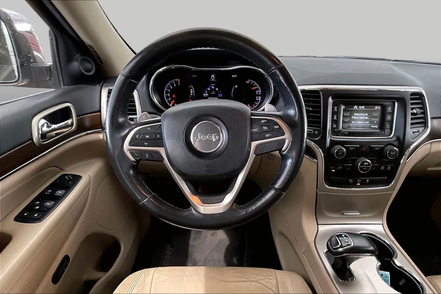 Used 2015 Jeep Grand Cherokee Limited AWD/4WD image 6