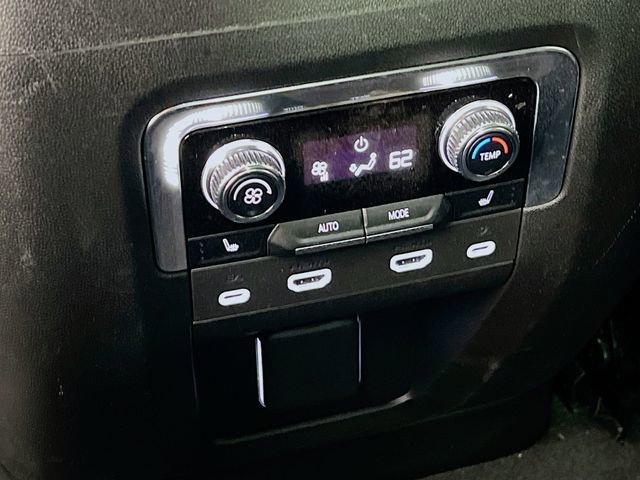 Used 2023 GMC Yukon Denali w/ Denali Reserve Package image 26