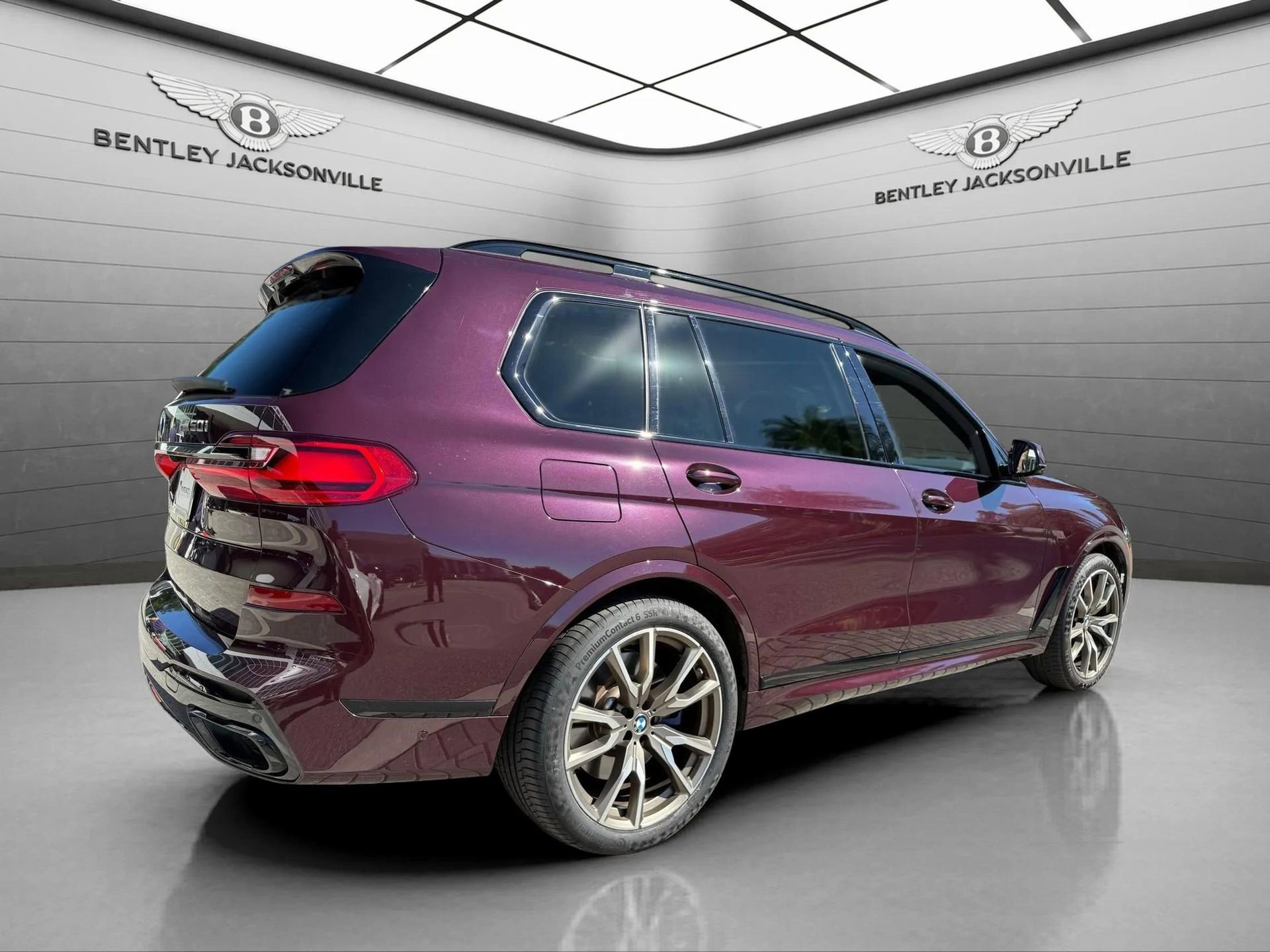 Used 2022 BMW X7 M50i image 27