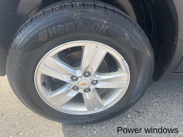 Used 2020 Chevrolet Trax LT w/ LT Convenience Package AWD/4WD image 24