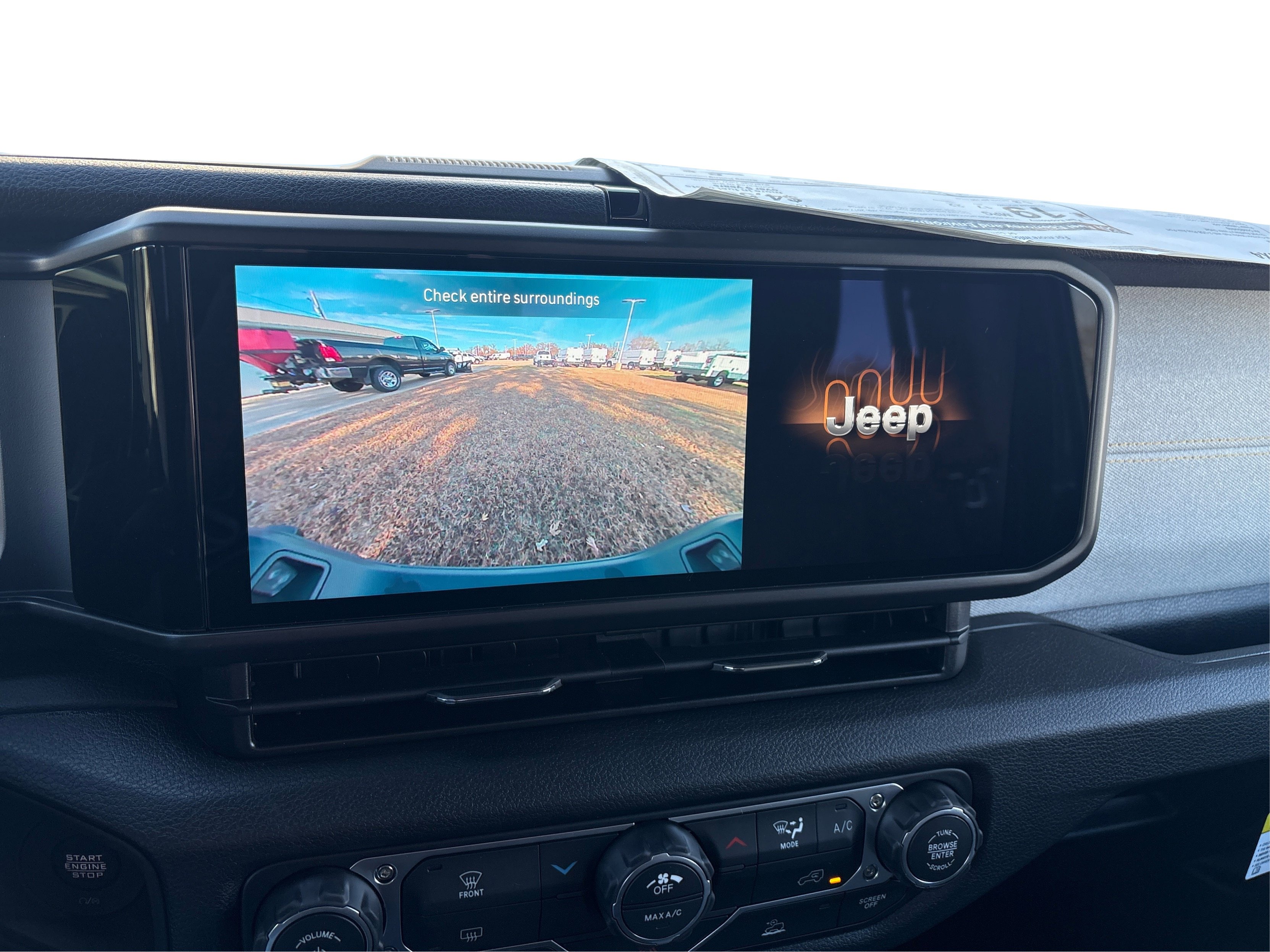 New 2026 Jeep Gladiator Sport image 23