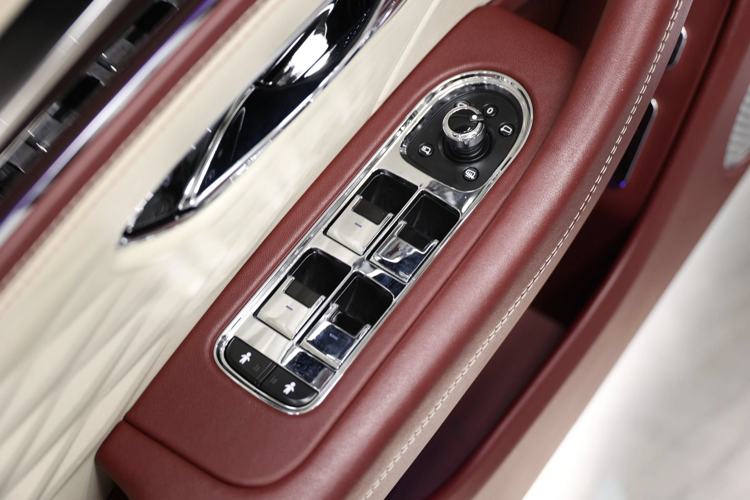Used 2022 Bentley Flying Spur W12 AWD/4WD image 15