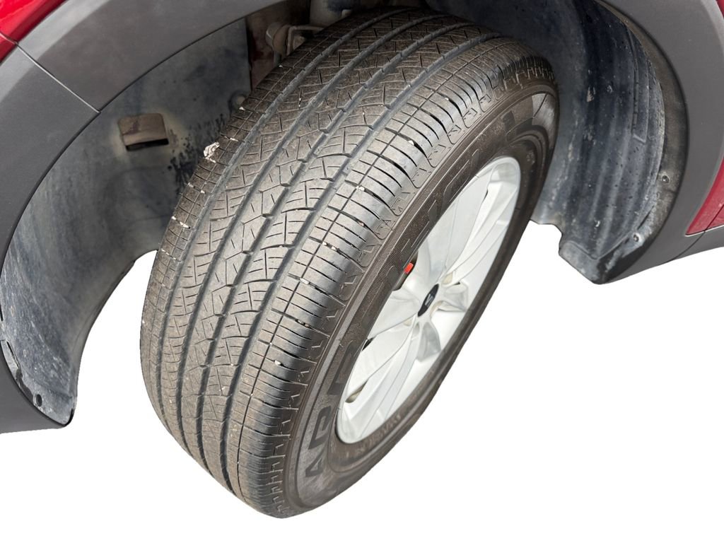 Used 2019 Kia Sorento LX image 9