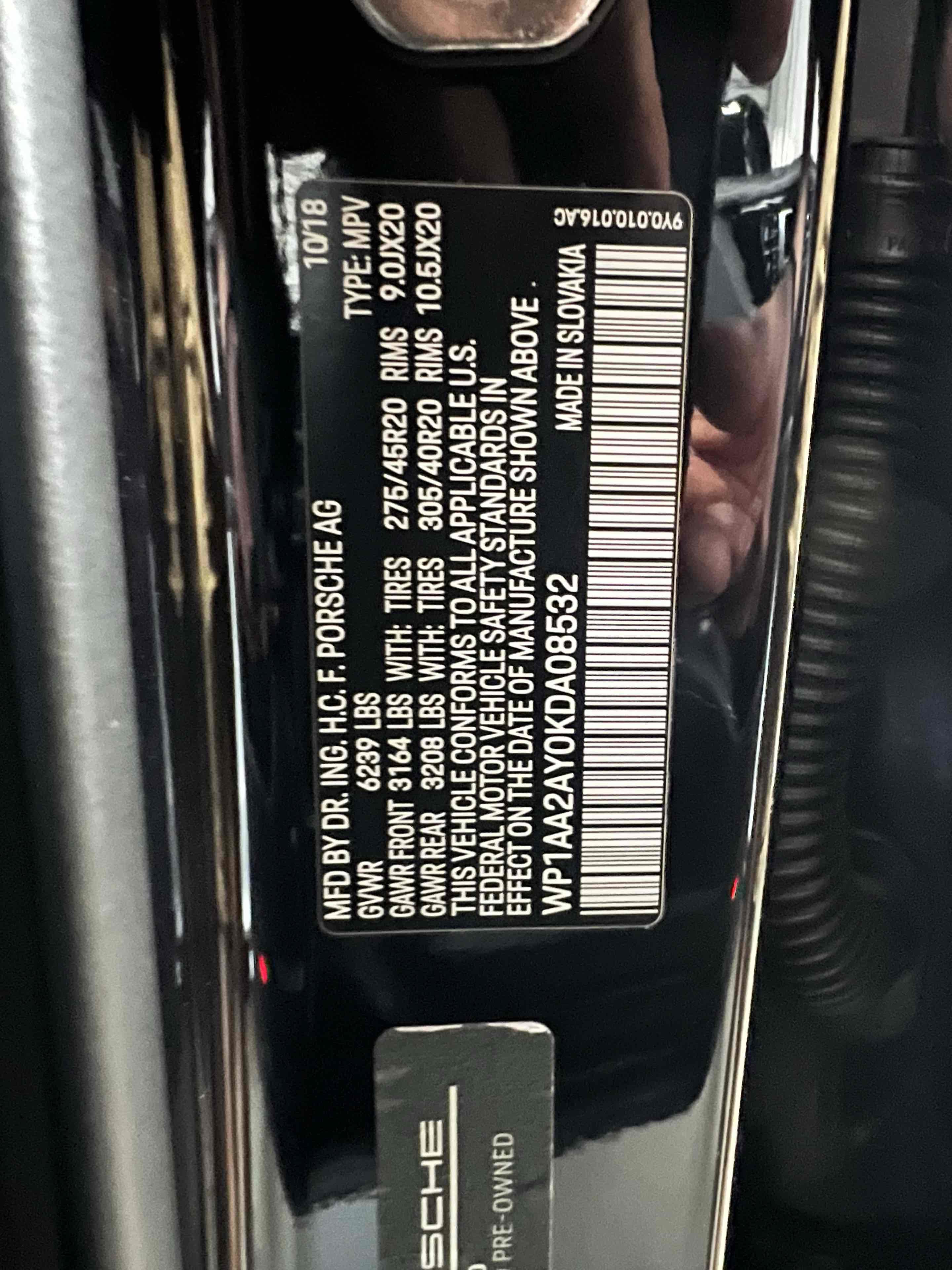 Used 2019 Porsche Cayenne w/ Premium Package AWD/4WD image 12