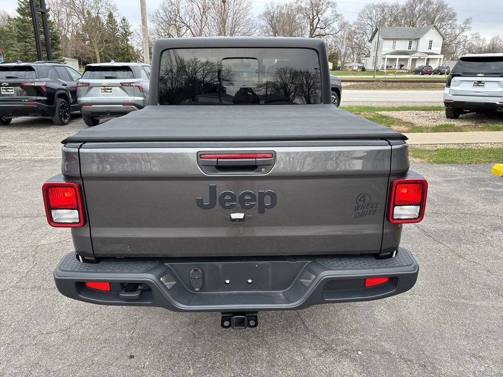 Used 2022 Jeep Gladiator Sport AWD/4WD image 5