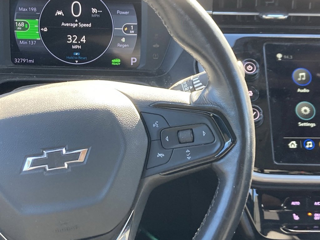 Used 2022 Chevrolet Bolt EUV LT w/ Comfort Package image 13