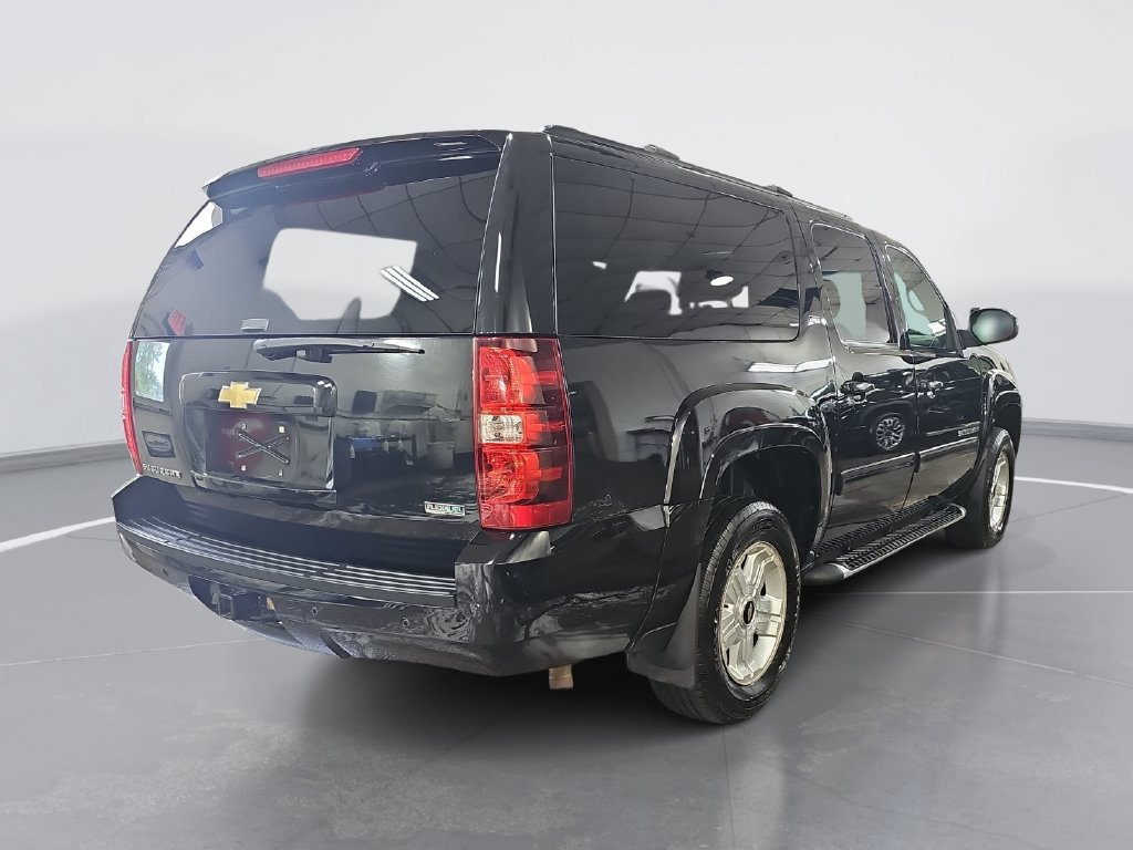 Used 2010 Chevrolet Suburban LT AWD/4WD image 3