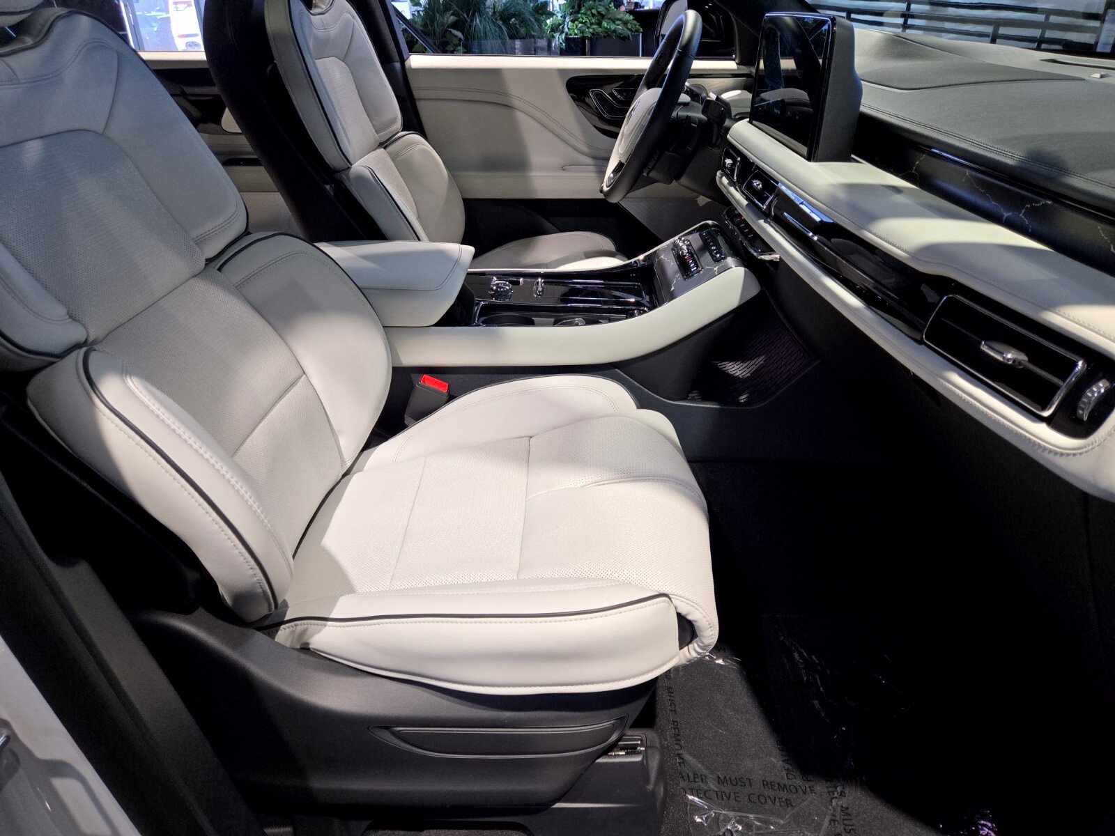 New 2027 Lincoln Aviator Black Label w/ Jet Appearance Package AWD/4WD image 20